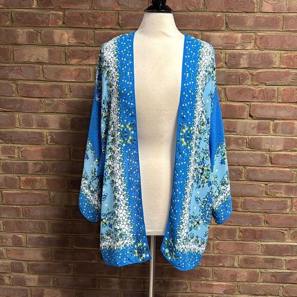 Max Studio London Women’s Blue Floral Kimono Size 1X NEW - Picture 2 of 7